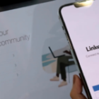 LinkedIn pour travailler en Suisse : stratégie gagnante